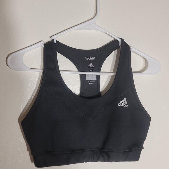 Womens Adidas Sports Bra Solid Black M Wireless Racerback Climalite No Padding - Picture 2 of 7